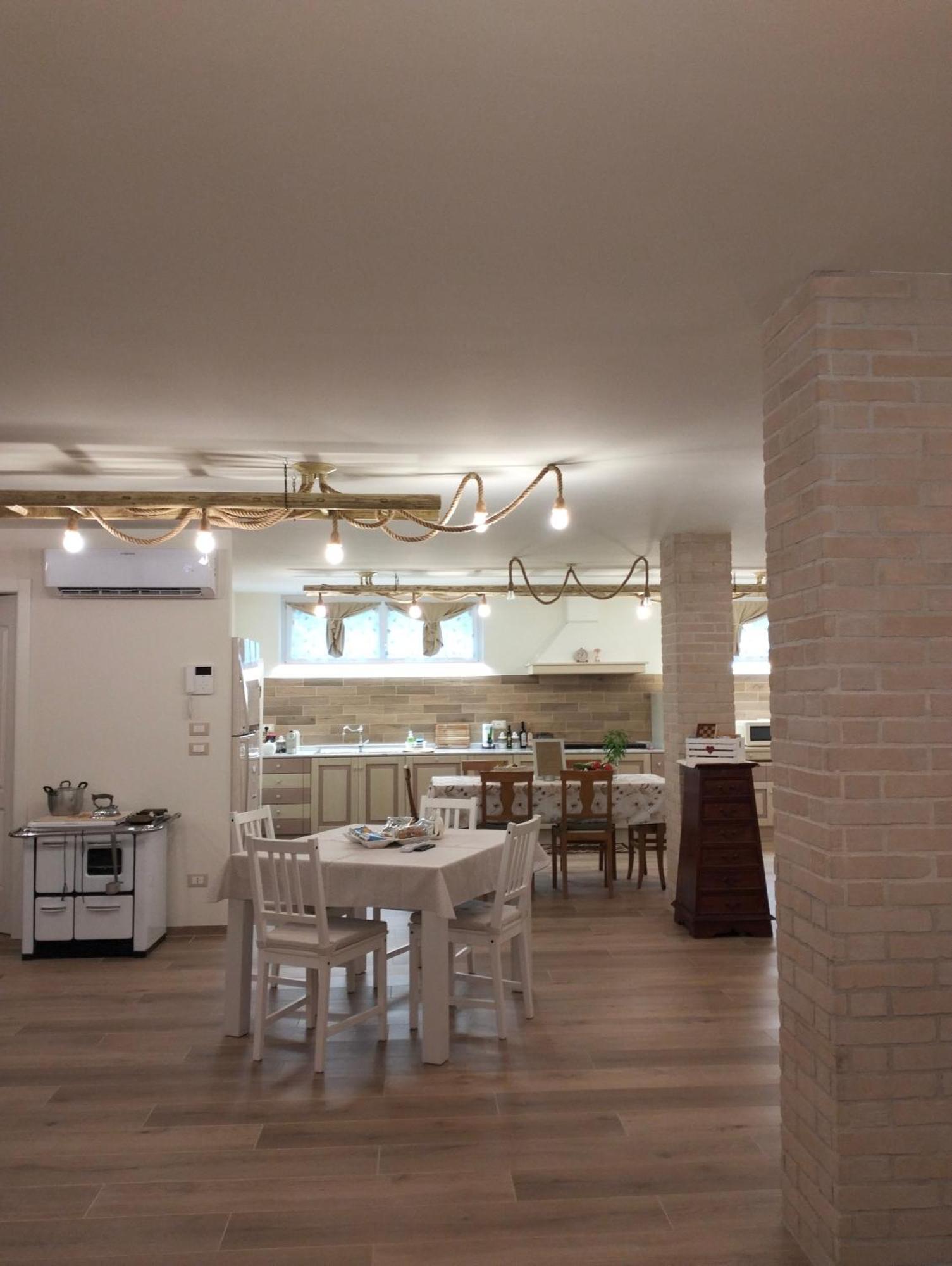 Casa Crognale Holiday home *